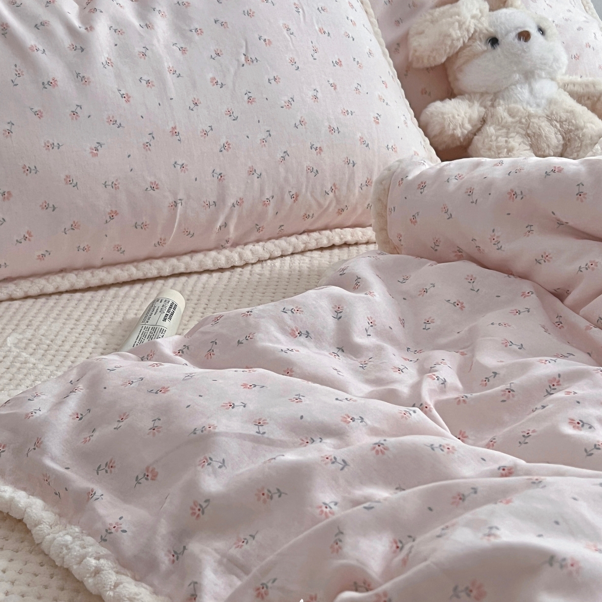 荣轩 2025秋冬必备新品棉加绒华夫格提花绒工艺款四件套（铺床版） 芳菲-粉