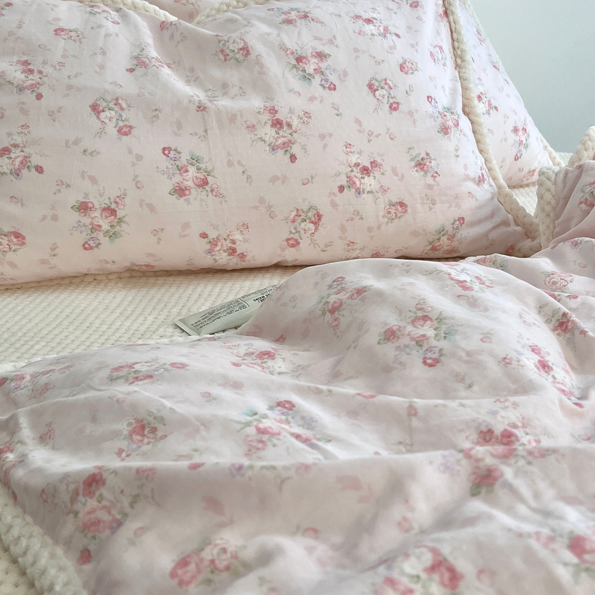 91家纺网 家纺一手货源 找家纺 荣轩 2025秋冬必备新品棉加绒华夫格提花绒工艺款四件套（铺床版） 予禾