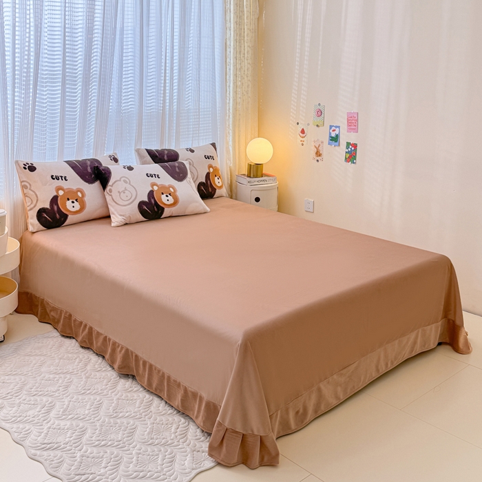 91家纺网 家纺一手货源 找家纺 仟网汇 2025新款直播热款跑量牛奶绒印花款四件套 酷乐熊