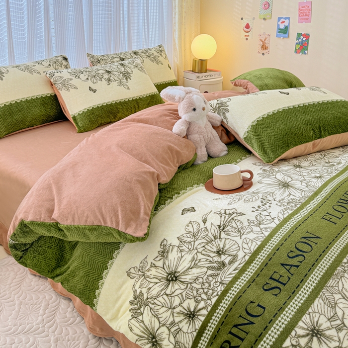 91家纺网 家纺一手货源 找家纺 仟网汇 2025新款直播热款跑量牛奶绒印花款四件套 绿野仙踪