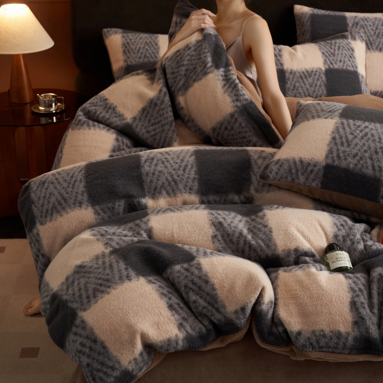 91家纺网 家纺一手货源 找家纺 （总）晨曦家纺 2025新款加厚加绒羊驼绒四件套牛奶绒四件套