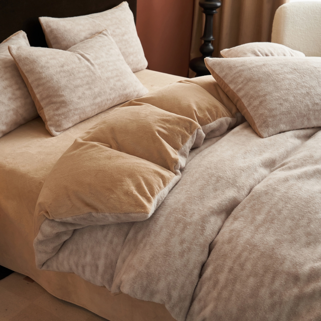 91家纺网 家纺一手货源 找家纺 晨曦家纺 2025新款加厚加绒羊驼绒四件套牛奶绒四件套 如歌