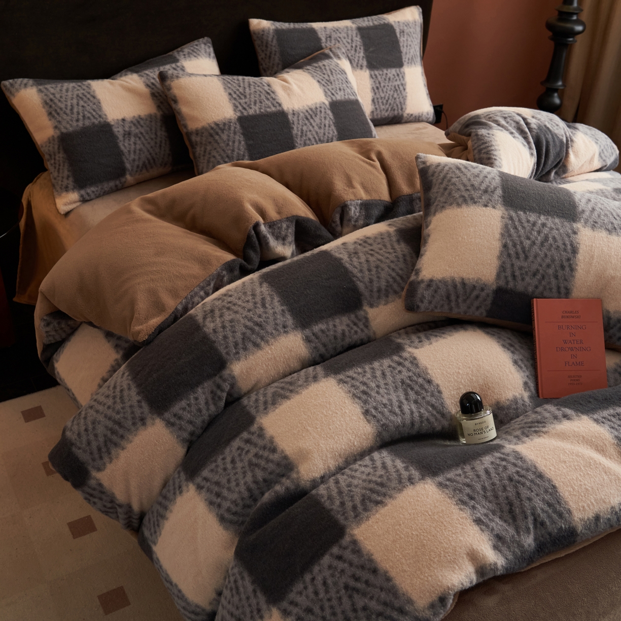 91家纺网 家纺一手货源 找家纺 晨曦家纺 2025新款加厚加绒羊驼绒四件套牛奶绒四件套 雅致