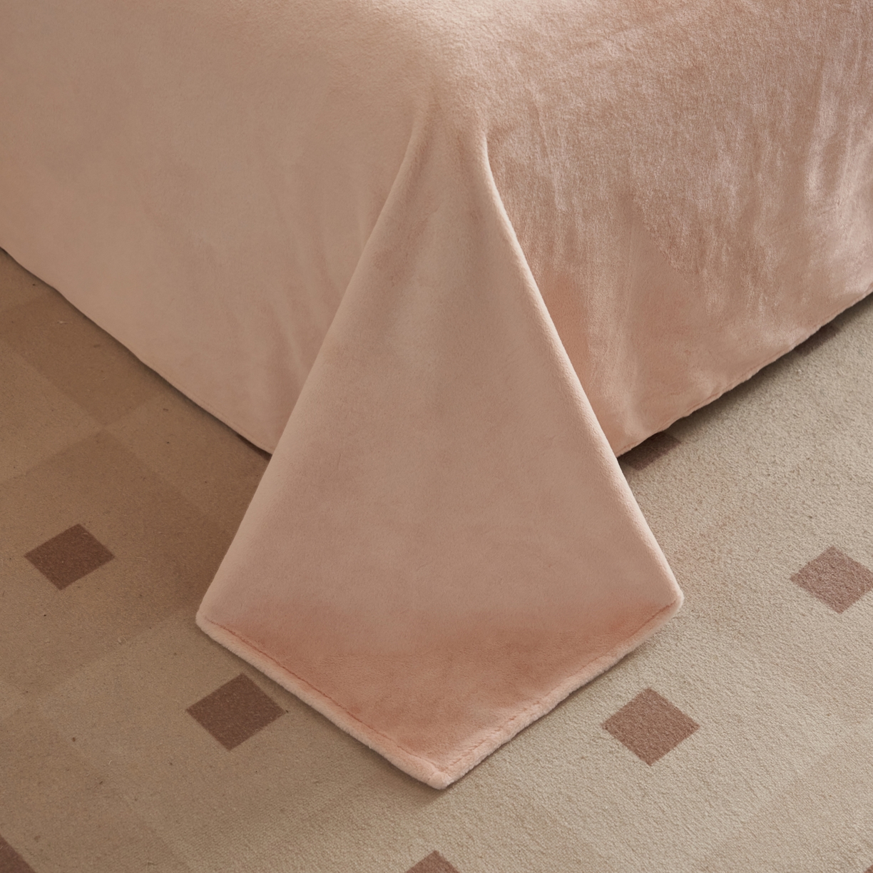 91家纺网 家纺一手货源 找家纺 晨曦家纺 2025新款加厚加绒羊驼绒四件套牛奶绒四件套 岁月流金-粉