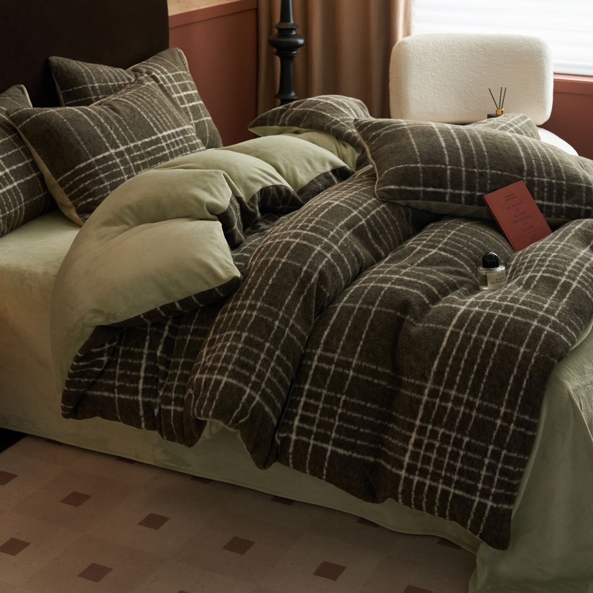 91家纺网 家纺一手货源 找家纺 晨曦家纺 2025新款加厚加绒羊驼绒四件套牛奶绒四件套 年华-奶昔绿