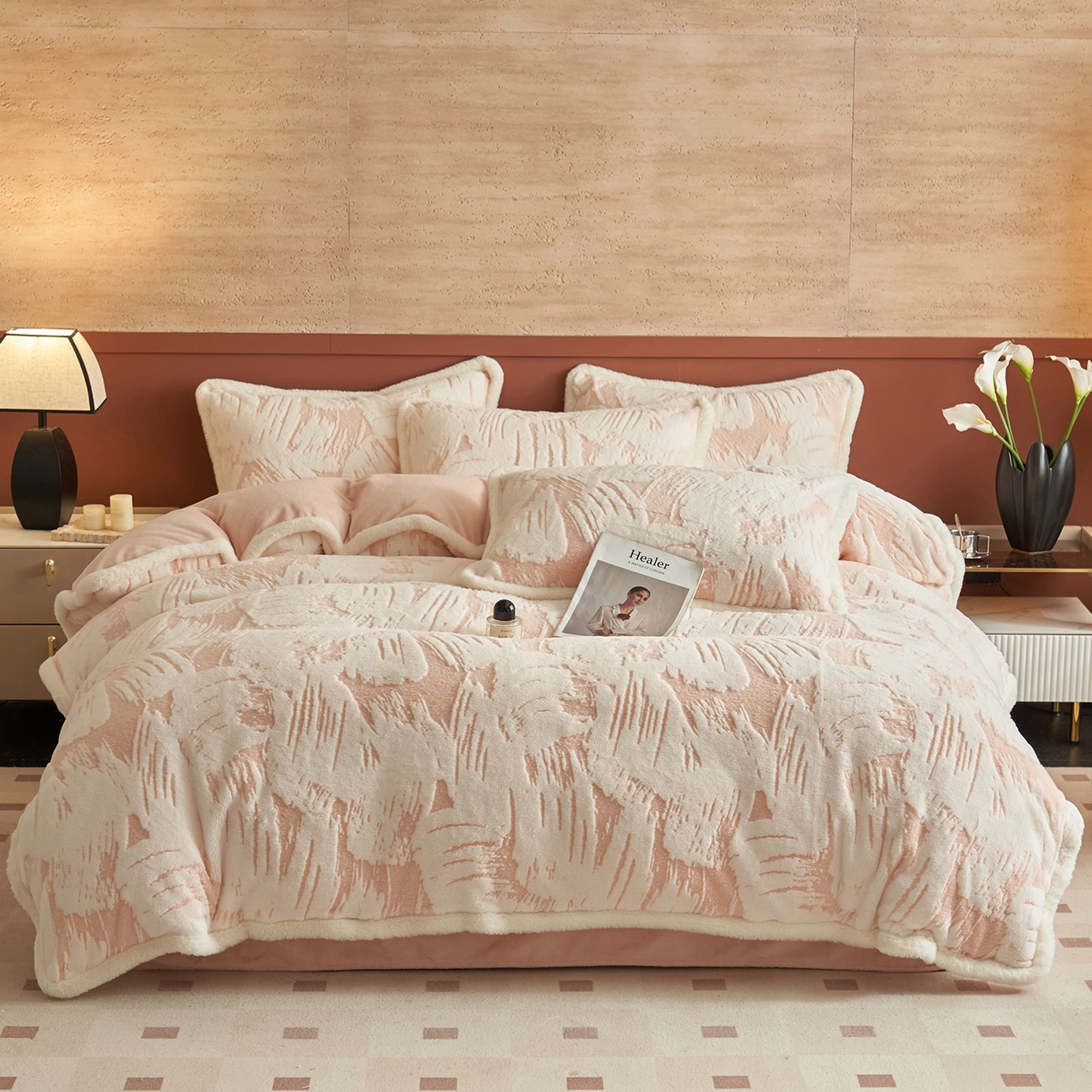 91家纺网 家纺一手货源 找家纺 （总）晨曦家纺 2025新款高克重兔毛绒浪花四件套牛奶绒四件套兔毛边床品