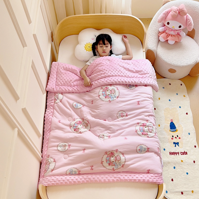 91家纺网 家纺一手货源 找家纺 （总）鱼宝 2025新款三丽鸥针织棉豆豆被