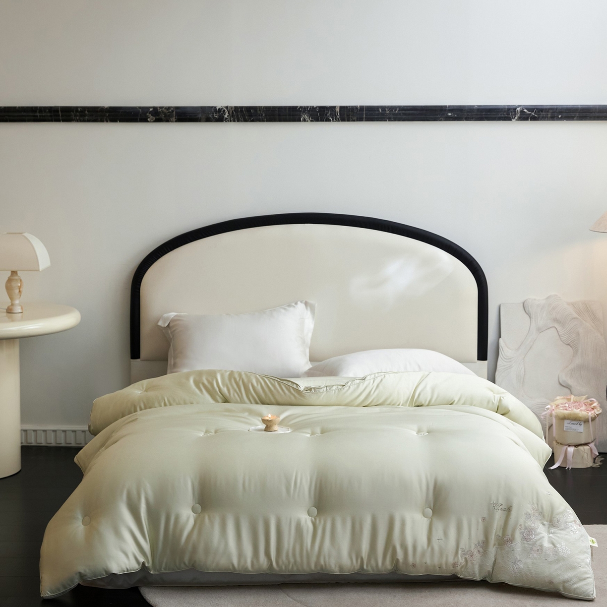 91家纺网 家纺一手货源 找家纺 （总）玖玖爱家纺 2025新款蚕皙暖意绣花被被子被芯