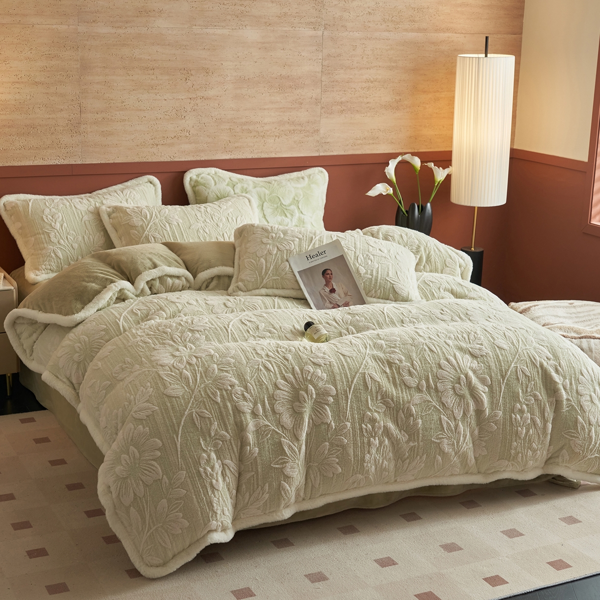 91家纺网 家纺一手货源 找家纺 晨曦家纺 2025新款高克重兔毛绒浪花四件套牛奶绒四件套兔毛边床品 泽米拉