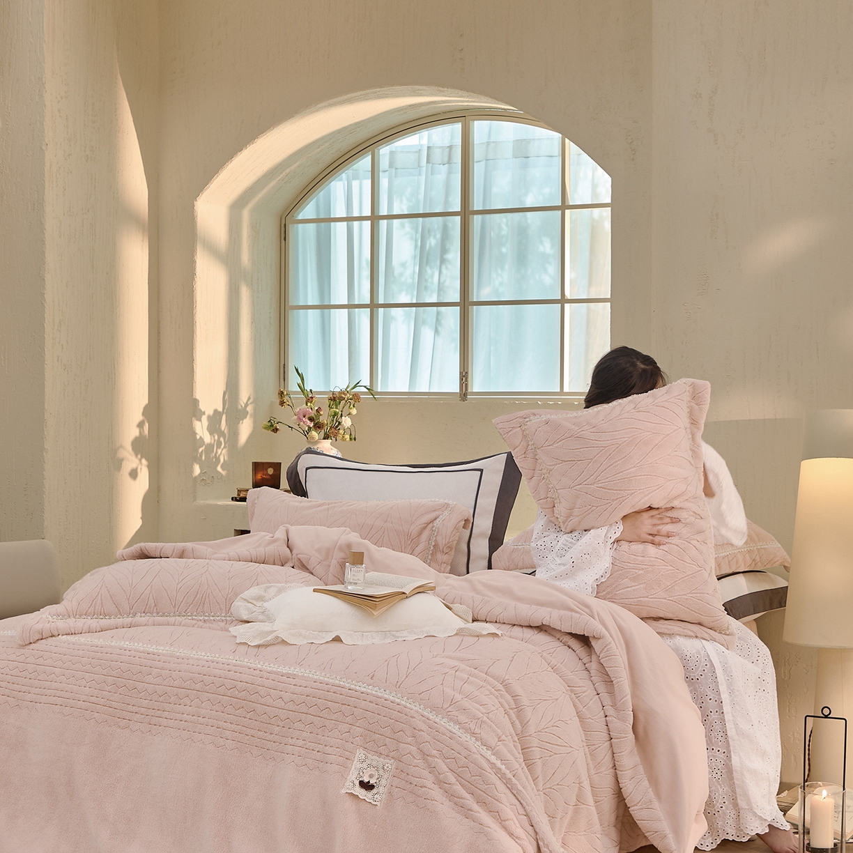 91家纺网 家纺一手货源 找家纺 （总）玖玖爱家纺 2025秋冬限定高克重奢绒四件套-奢雅冬日