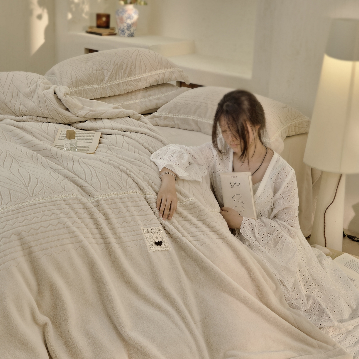 91家纺网 家纺一手货源 找家纺 玖玖爱家纺 2025秋冬限定高克重奢绒四件套-奢雅冬日 奢雅冬日-卡其色