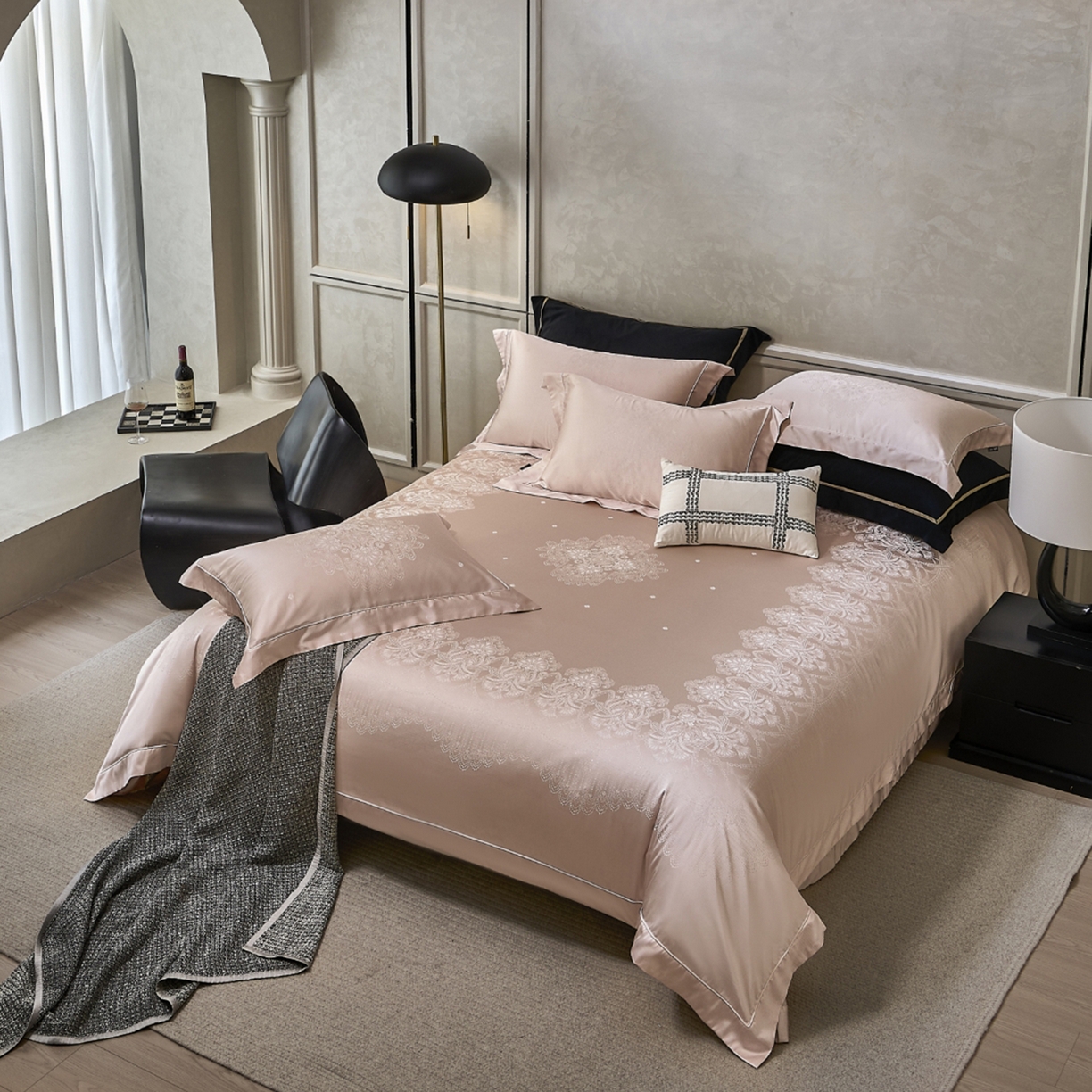 91家纺网 家纺一手货源 找家纺 玖玖爱家纺 2025秋冬限定奢宠色织真丝缎四件套-韵合雅 韵合雅-贝壳粉