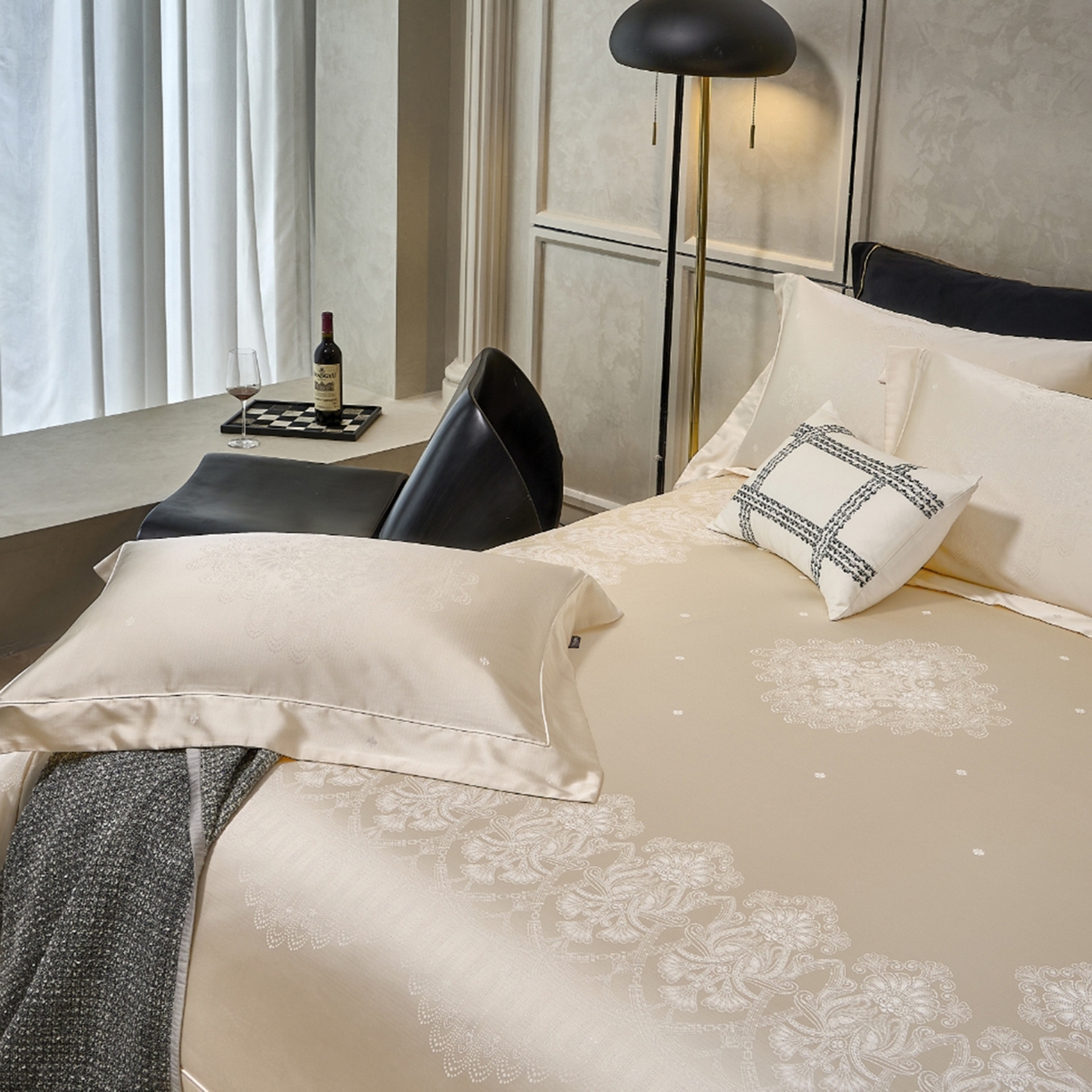 91家纺网 家纺一手货源 找家纺 玖玖爱家纺 2025秋冬限定奢宠色织真丝缎四件套-韵合雅 韵合雅-奶青白