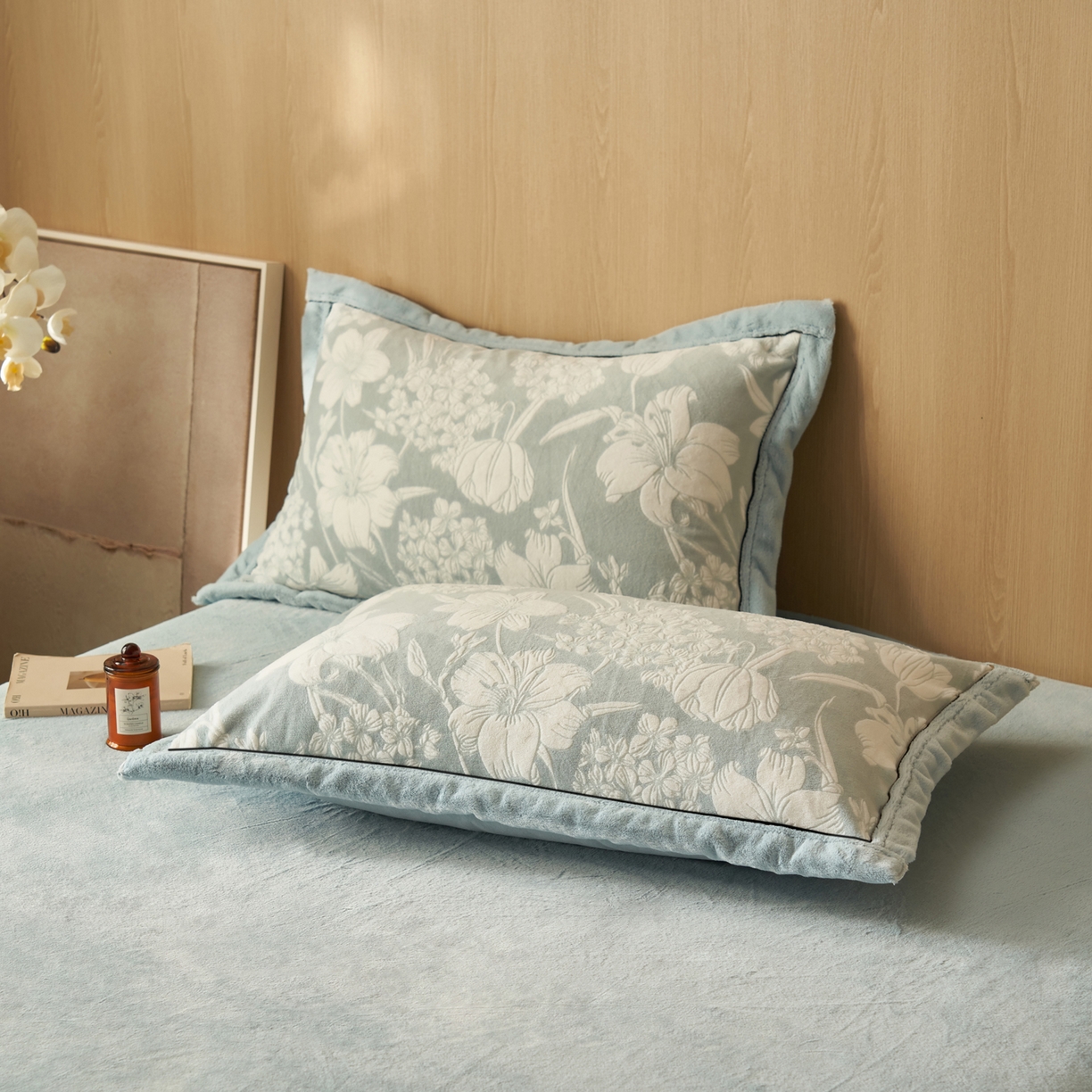 91家纺网 家纺一手货源 找家纺 晨曦家纺 2025新款牛奶绒浪花四件套雕花绒床上四件套 蓝花序