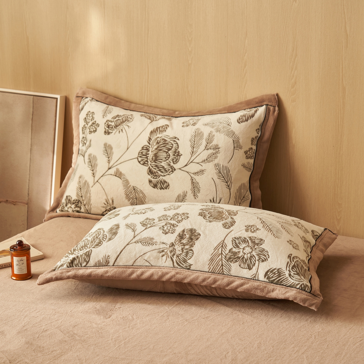 91家纺网 家纺一手货源 找家纺 晨曦家纺 2025新款牛奶绒浪花四件套雕花绒床上四件套 素馨