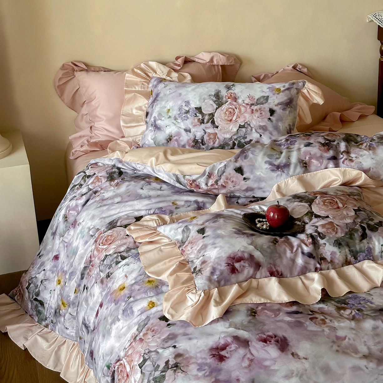 91家纺网 家纺一手货源 找家纺 窝米 2025新款数码印花100支长绒棉纯棉工艺四件套-璐菲 璐菲-雪灰