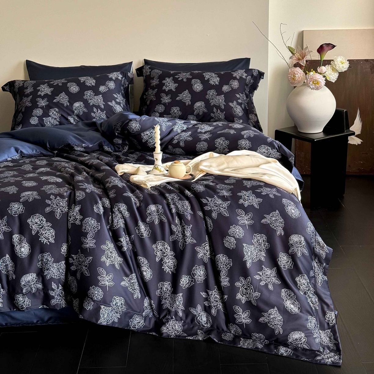 91家纺网 家纺一手货源 找家纺 （总）窝米 2025新款数码印花100支长绒棉纯棉工艺花边款四件套-青花瓷