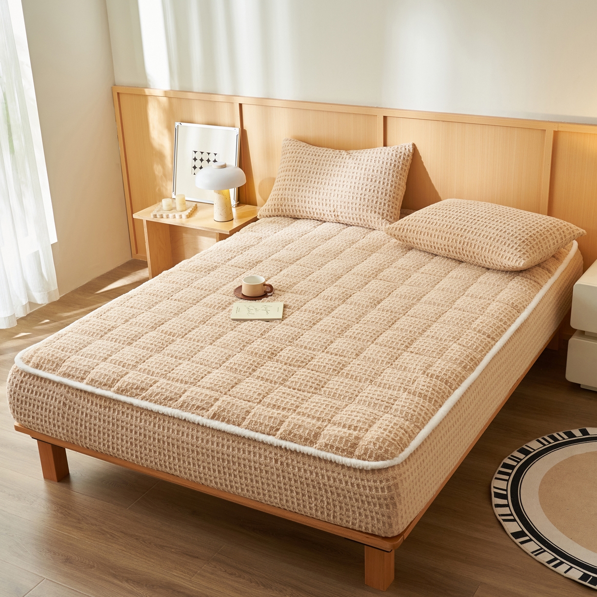 91家纺网 家纺一手货源 找家纺 （总）爱乐  塔芙绒夹棉床笠 牛奶绒床笠