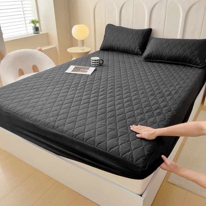 91家纺网 家纺一手货源 找家纺 蝶蔻家纺 2025新款亚马逊外贸跨境亲肤磨毛夹棉涤纶TPU防水床笠虾皮希音Temu爆款 黑色