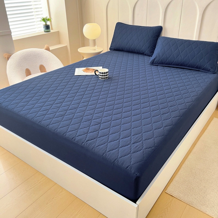 91家纺网 家纺一手货源 找家纺 蝶蔻家纺 2025新款亚马逊外贸跨境亲肤磨毛夹棉涤纶TPU防水床笠虾皮希音Temu爆款 藏青