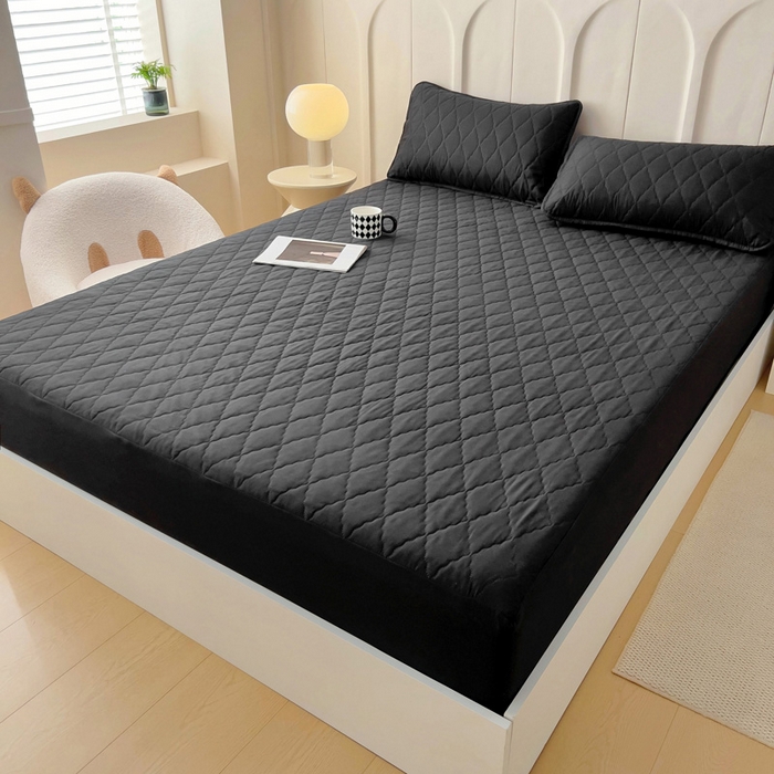 91家纺网 家纺一手货源 找家纺 蝶蔻家纺 2025新款亚马逊外贸跨境亲肤磨毛夹棉涤纶TPU防水床笠虾皮希音Temu爆款 黑色