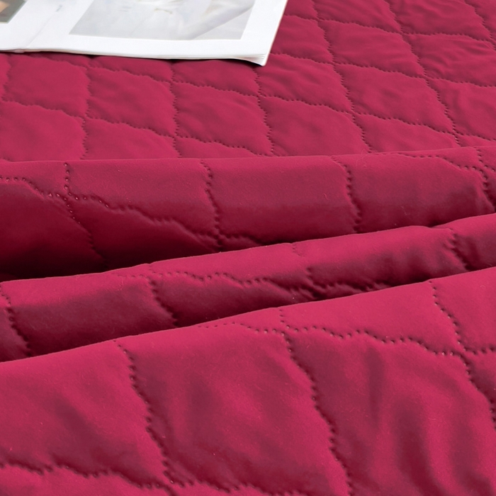 91家纺网 家纺一手货源 找家纺 蝶蔻家纺 2025新款亚马逊外贸跨境亲肤磨毛夹棉涤纶TPU防水床笠虾皮希音Temu爆款 酒红