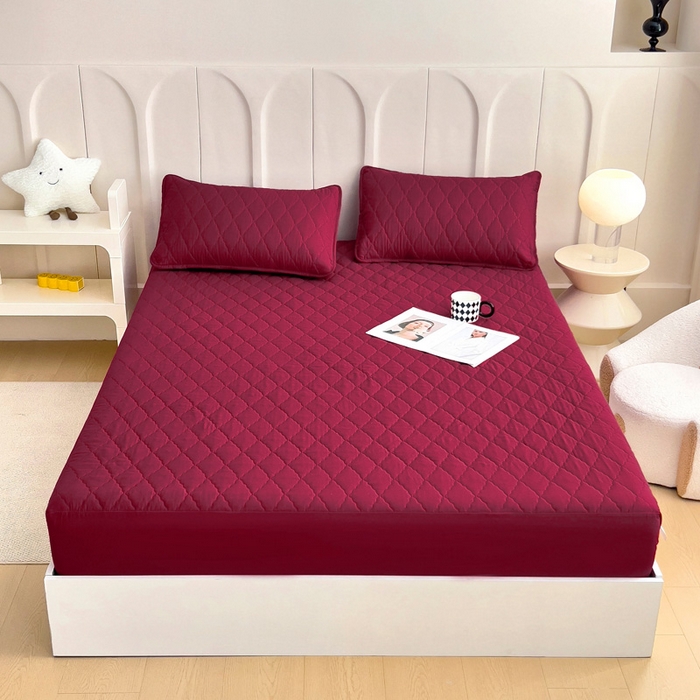 91家纺网 家纺一手货源 找家纺 蝶蔻家纺 2025新款亚马逊外贸跨境亲肤磨毛夹棉涤纶TPU防水床笠虾皮希音Temu爆款 酒红