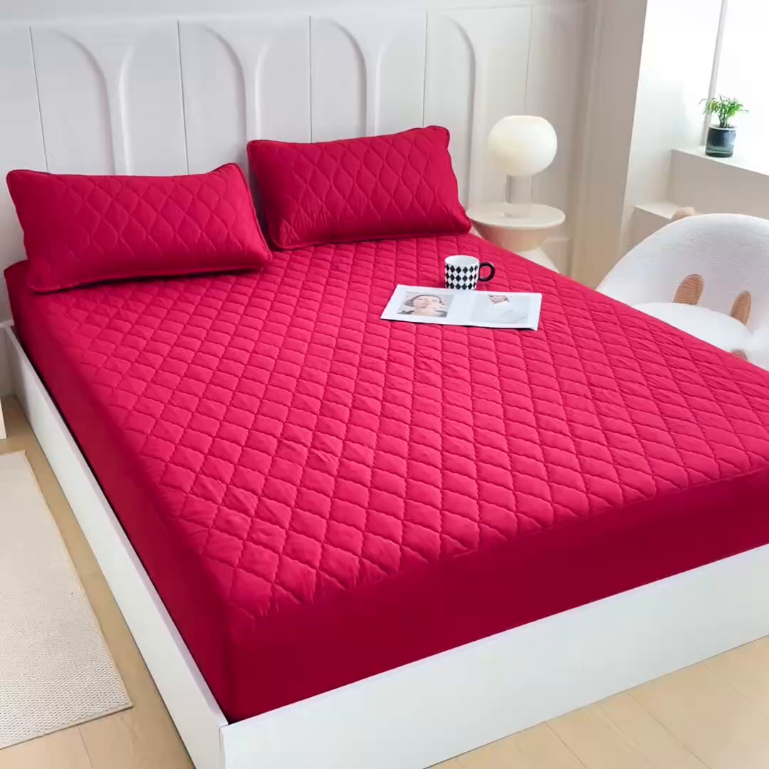 91家纺网 家纺一手货源 找家纺 蝶蔻家纺 2025新款亚马逊外贸跨境亲肤磨毛夹棉涤纶TPU防水床笠虾皮希音Temu爆款 酒红