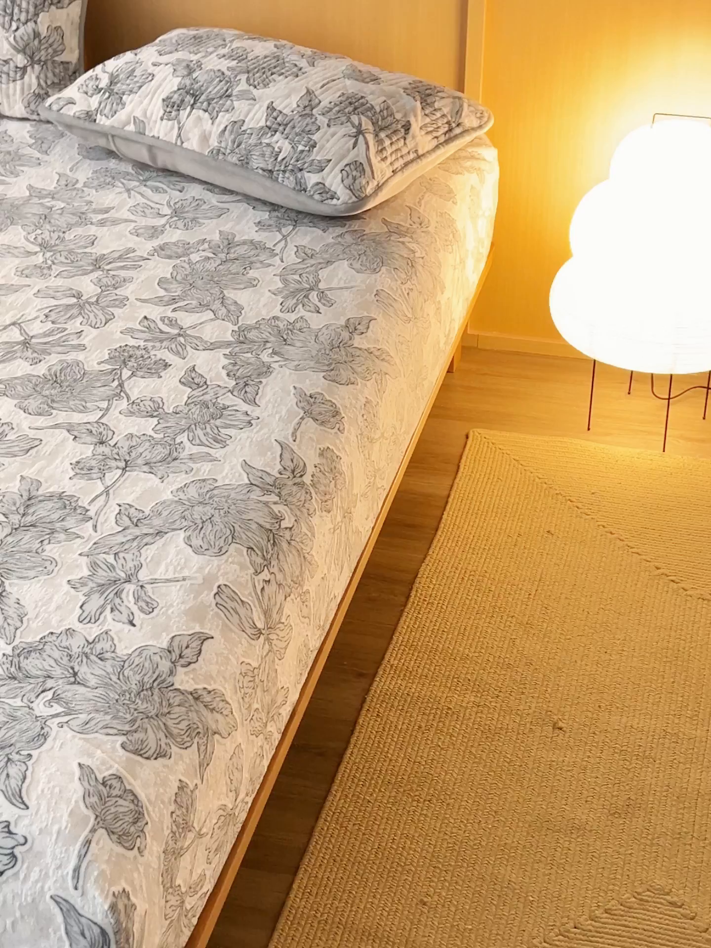 91家纺网 家纺一手货源 找家纺 （总）爱乐家纺 2025新款烂花牛奶绒床笠系列