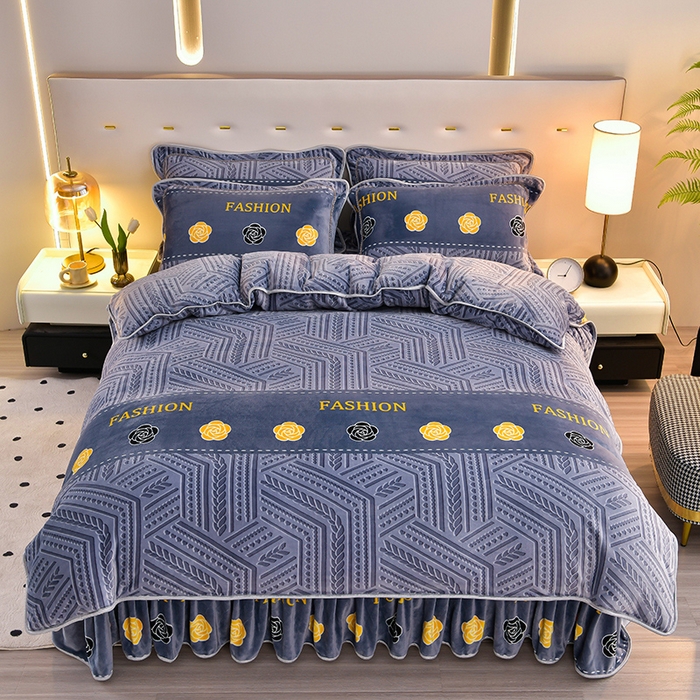 91家纺网 家纺一手货源 找家纺 （总）绘萱2025新品爆款8斤包边印花牛奶绒四件套床裙款法莱绒金貂貂狐