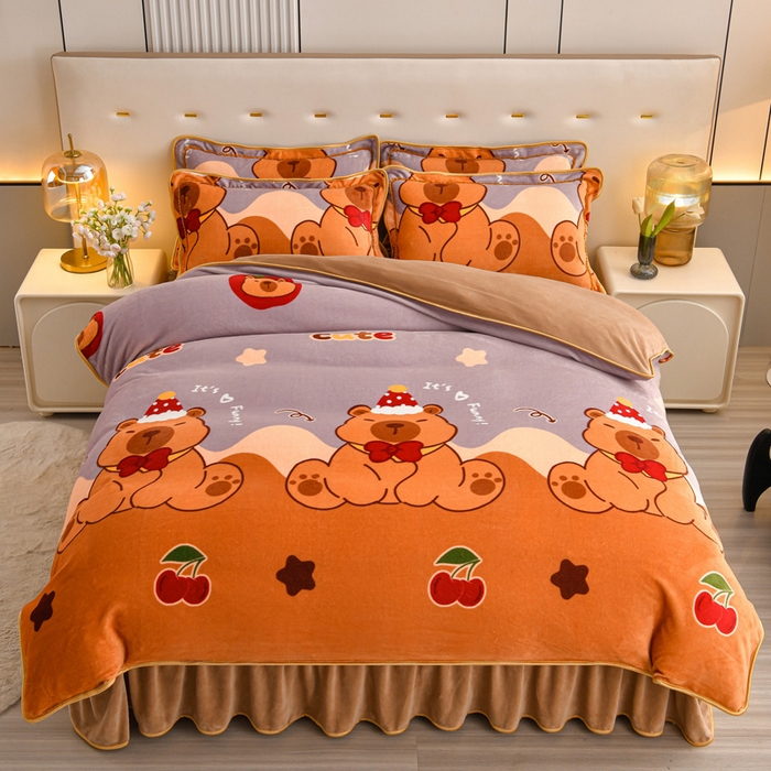 91家纺网 家纺一手货源 找家纺 （总）绘萱2025新品爆款8斤包边印花牛奶绒四件套床裙款法莱绒金貂貂狐