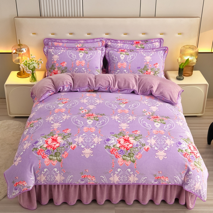 91家纺网 家纺一手货源 找家纺 （总）绘萱2025新品爆款8斤包边印花牛奶绒四件套床裙款法莱绒金貂貂狐