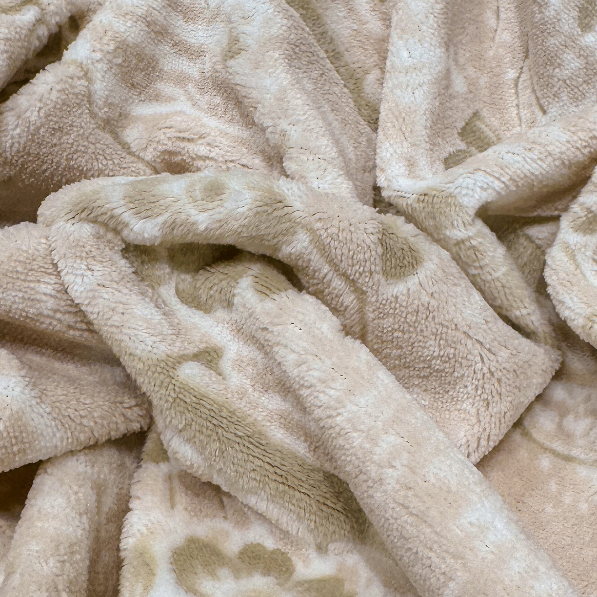 91家纺网 家纺一手货源 找家纺 云玲时尚 2025新款牛奶绒雕花兔毛绒包边床笠单床笠床笠单件 画意枝头