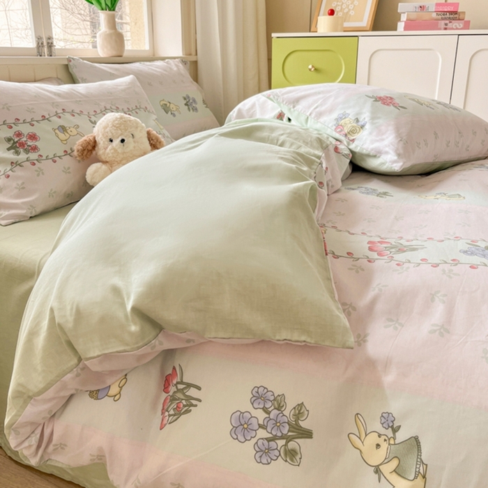 91家纺网 家纺一手货源 找家纺 琪格格纺织 2025新款13070全棉纯棉小清新四件套 花兔田园