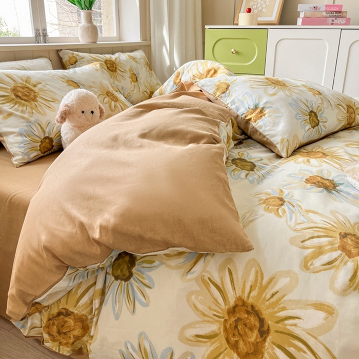 91家纺网 家纺一手货源 找家纺 琪格格纺织 2025新款13070全棉纯棉小清新四件套 璀璨花开-米色