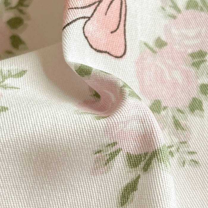 91家纺网 家纺一手货源 找家纺 琪格格纺织 2025新款13070全棉纯棉小清新四件套 爱丽丝梦境-粉