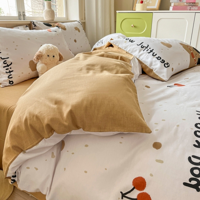 91家纺网 家纺一手货源 找家纺 琪格格纺织 2025新款13070全棉纯棉小清新四件套 乖乖狗-浅咖