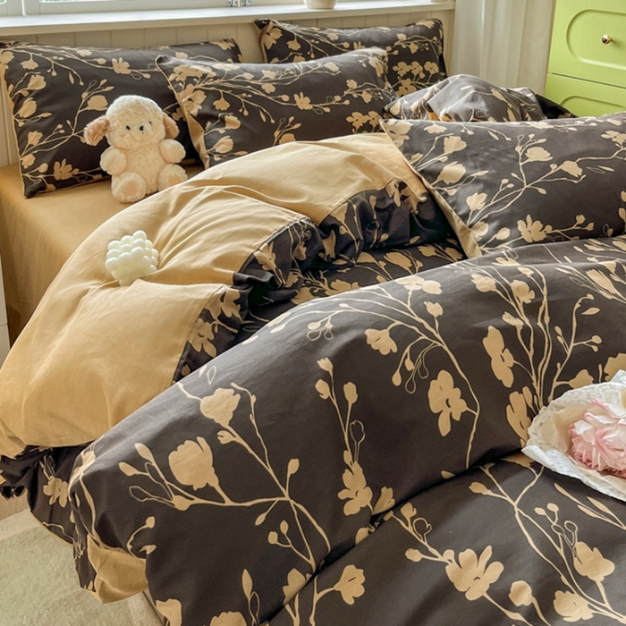 91家纺网 家纺一手货源 找家纺 琪格格纺织 2025新款13070全棉纯棉小清新四件套 花韵连锦-棕色