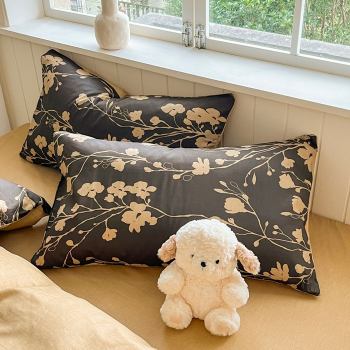 91家纺网 家纺一手货源 找家纺 琪格格纺织 2025新款13070全棉纯棉小清新四件套 花韵连锦-棕色