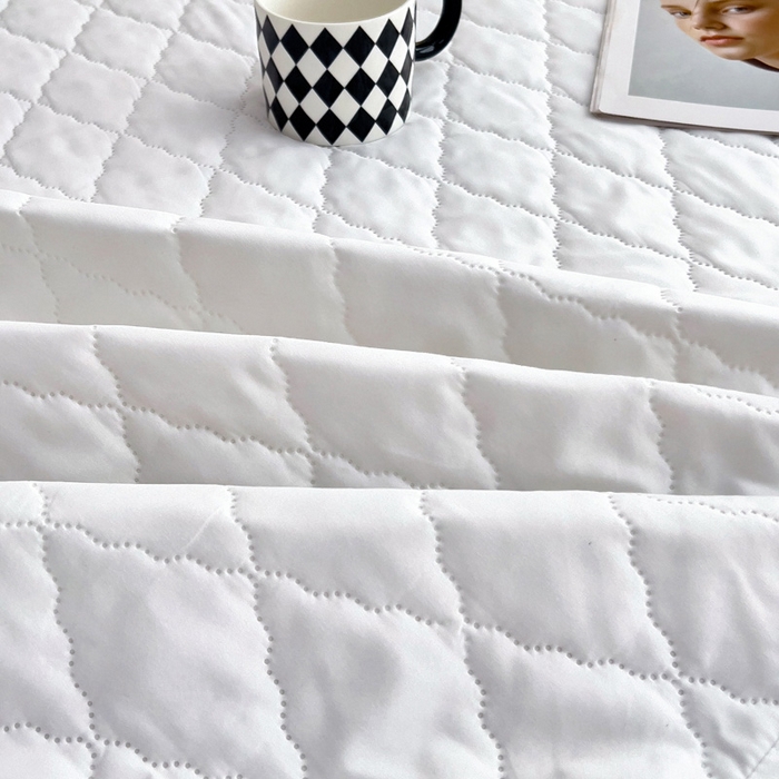 91家纺网 家纺一手货源 找家纺 蝶蔻家纺 2025新款亚马逊外贸跨境亲肤磨毛夹棉涤纶TPU防水床笠虾皮希音Temu爆款 米白