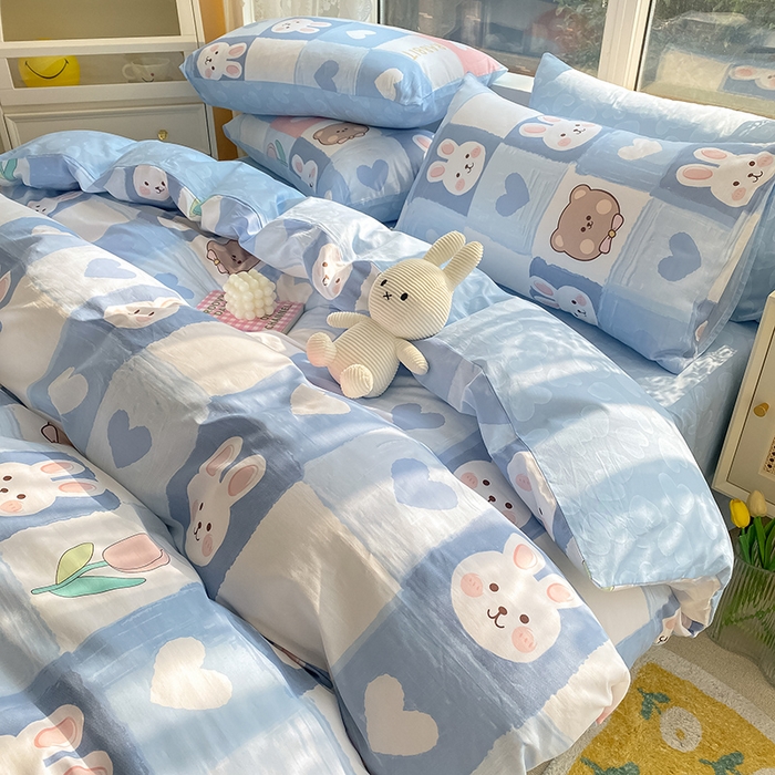 91家纺网 家纺一手货源 找家纺 琪格格纺织 2025新款全棉纯棉13372小清新四件套 白兔与熊