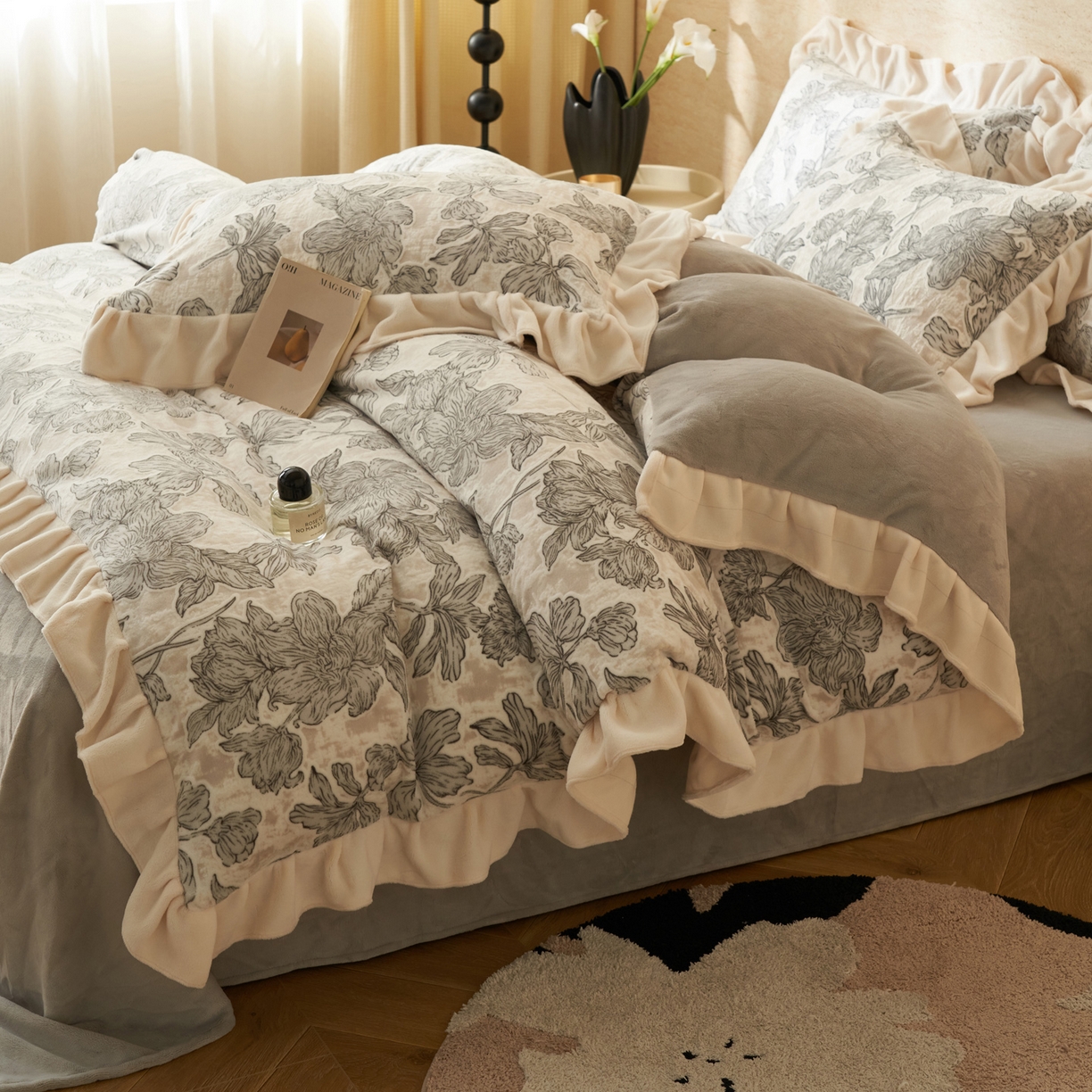 91家纺网 家纺一手货源 找家纺 （总）爱乐  全消光花边烂花牛奶绒四件套