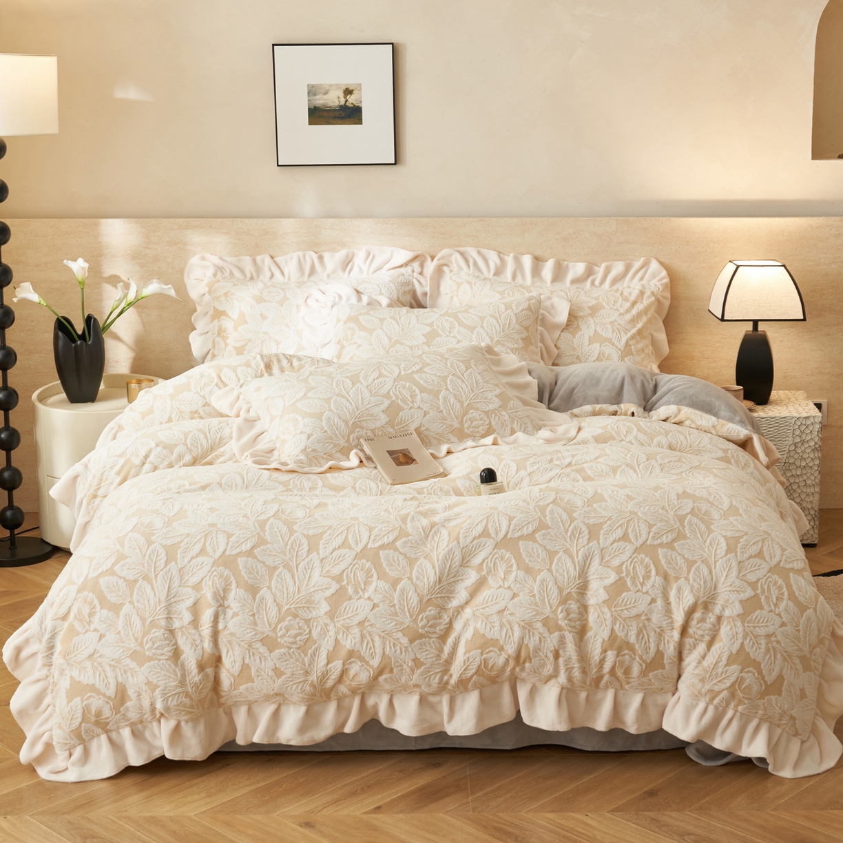 91家纺网 家纺一手货源 找家纺 （总）爱乐  全消光花边烂花牛奶绒四件套