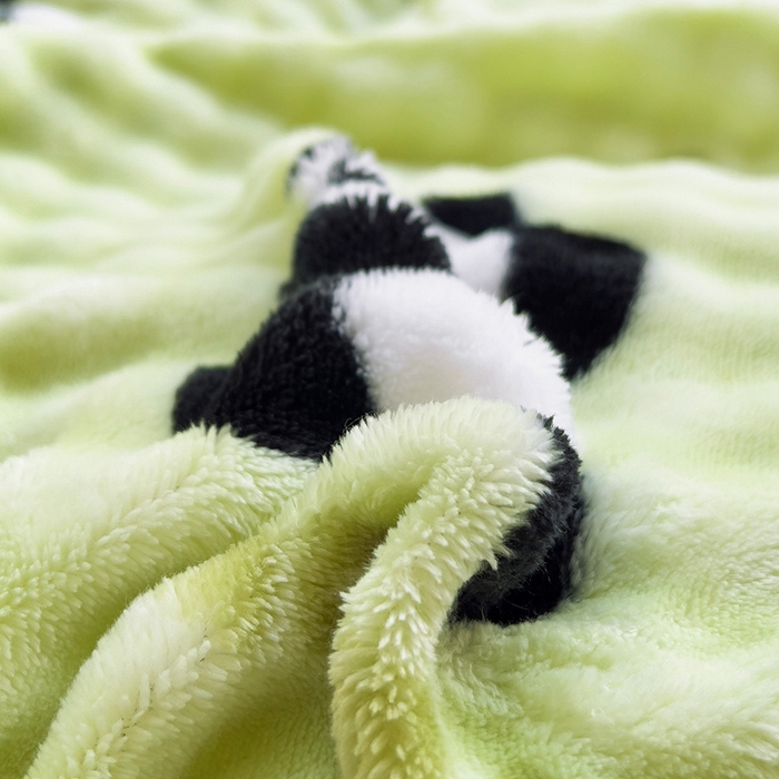 91家纺网 家纺一手货源 找家纺 优迈 2025秋冬新款卡通牛奶绒泡泡绒印花花卉兔毛四件套 熊猫点点-绿