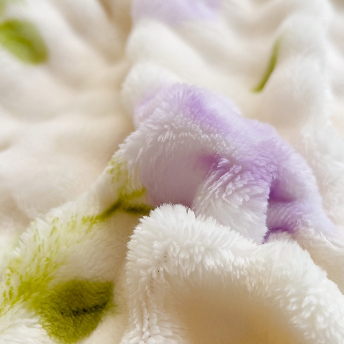 91家纺网 家纺一手货源 找家纺 优迈 2025秋冬新款卡通牛奶绒泡泡绒印花花卉兔毛四件套 田园生活