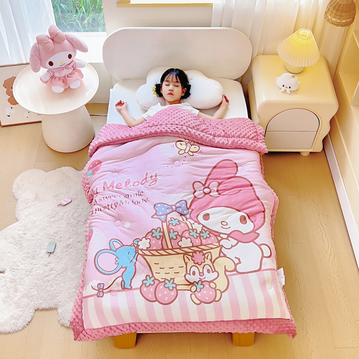 91家纺网 家纺一手货源 找家纺 （总）吉咪兔家纺 2025新款大版三丽鸥库洛米儿童豆豆被针织棉幼儿园宝宝午睡春秋四季婴儿被子被芯