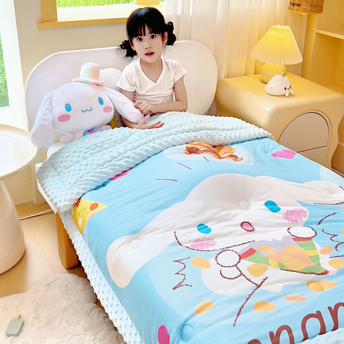 91家纺网 家纺一手货源 找家纺 吉咪兔家纺 2025新款大版三丽鸥库洛米儿童豆豆被针织棉幼儿园宝宝午睡春秋四季婴儿被子被芯 汉堡玉桂狗