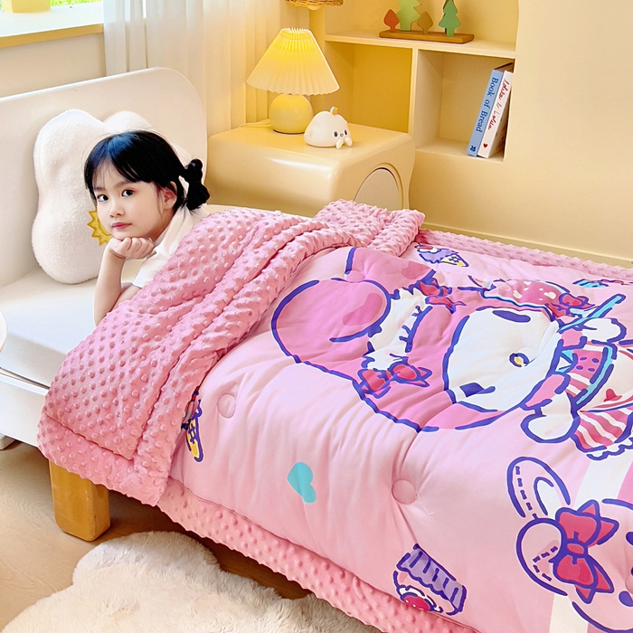 91家纺网 家纺一手货源 找家纺 吉咪兔家纺 2025新款大版三丽鸥库洛米儿童豆豆被针织棉幼儿园宝宝午睡春秋四季婴儿被子被芯 奶茶美乐蒂