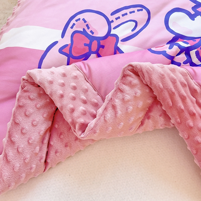 91家纺网 家纺一手货源 找家纺 吉咪兔家纺 2025新款大版三丽鸥库洛米儿童豆豆被针织棉幼儿园宝宝午睡春秋四季婴儿被子被芯 奶茶美乐蒂