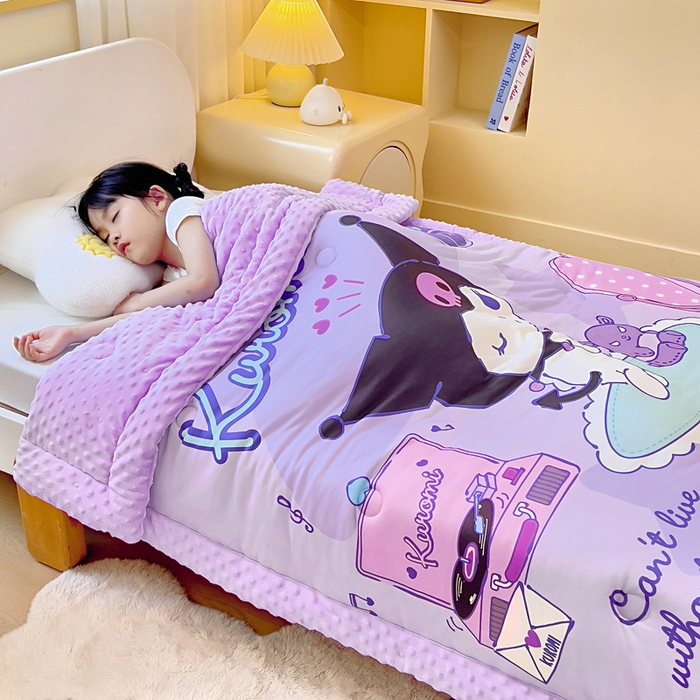 91家纺网 家纺一手货源 找家纺 吉咪兔家纺 2025新款大版三丽鸥库洛米儿童豆豆被针织棉幼儿园宝宝午睡春秋四季婴儿被子被芯 梳妆库洛米